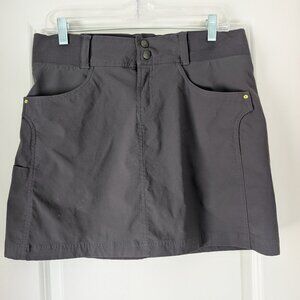 Title Nine Clamber Score 10 Grey